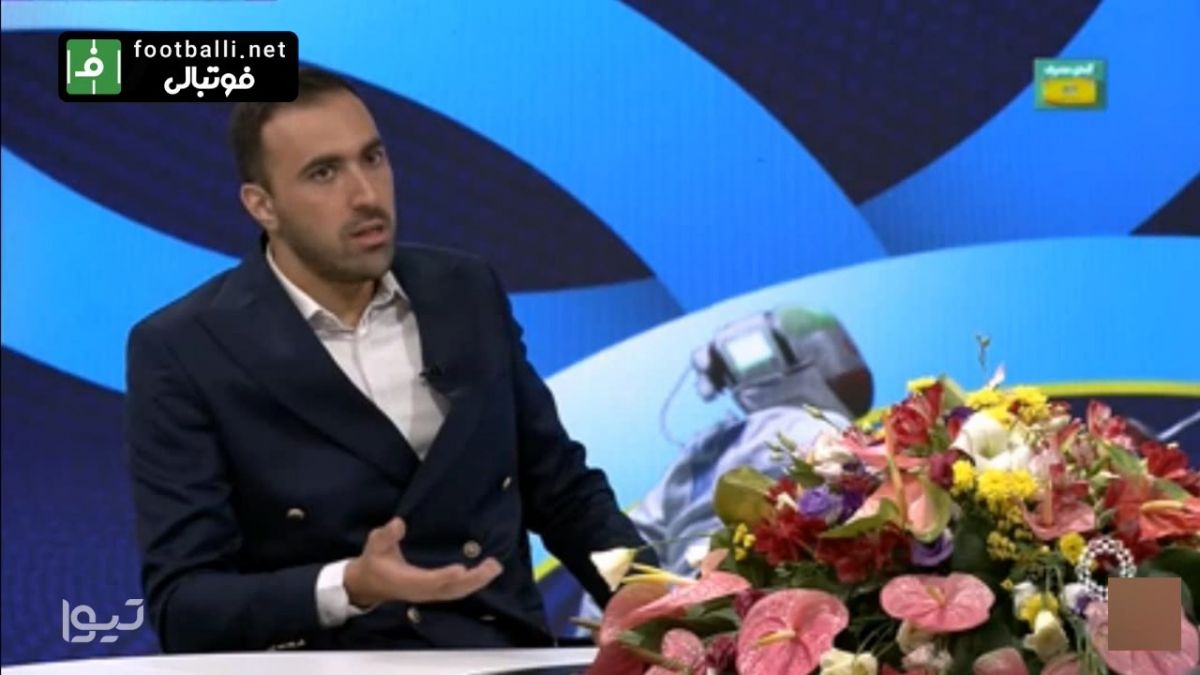 تبریک علی پاکدامن شمشیرباز استقلالی کاروان المپیکی ایران به مناسبت قهرمانی پرسپولیس