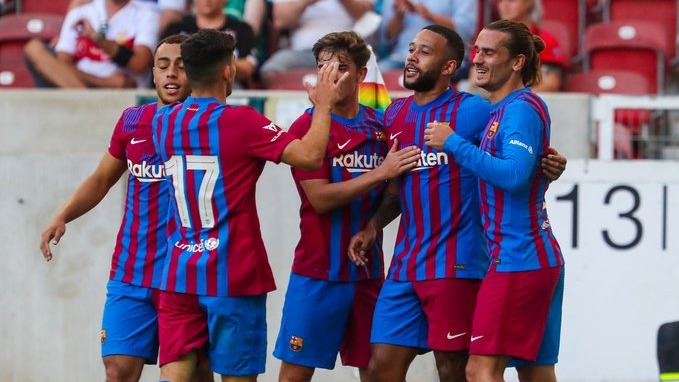 گل دوم بارسلونا به اشتوتگارت (دمیر با حرکت تیمی زیبای بازیکنان)