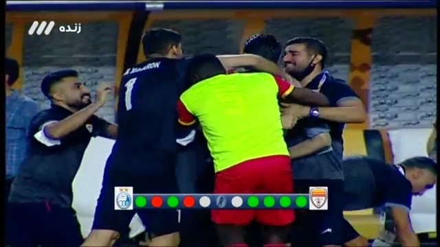 ضربات پنالتی بازی فولاد 4-2 استقلال