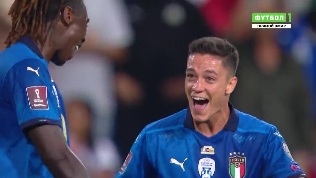 گل سوم ایتالیا به لیتوانی (راسپادوری)