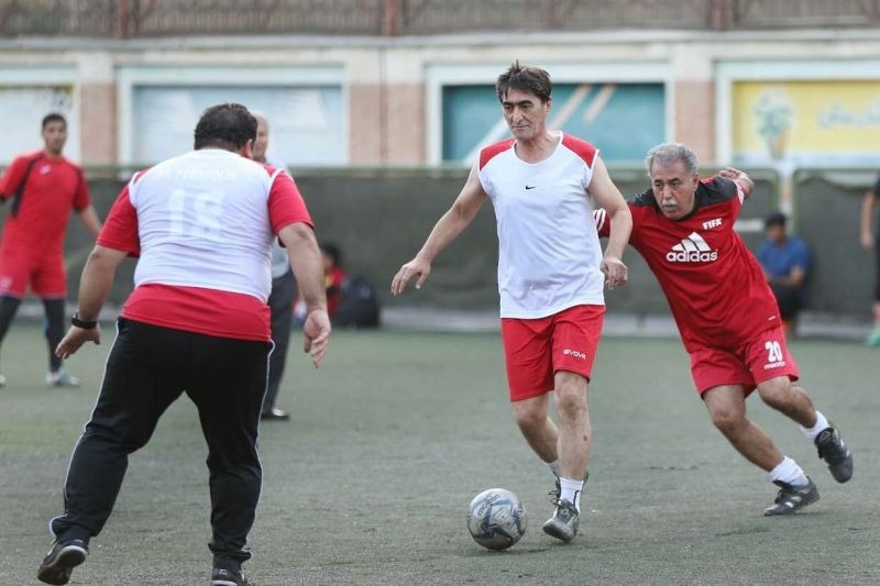 محمدخانی: ما به لوگو بوسه نمی‌زدیم اما عاشق پرسپولیس بودیم/ نباید استقلال تاجیکستان را بزرگ کرد