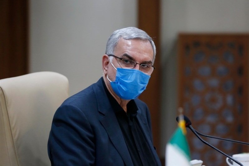 شرط حضور تماشاگران در ورزشگاهها از زبان وزیر بهداشت