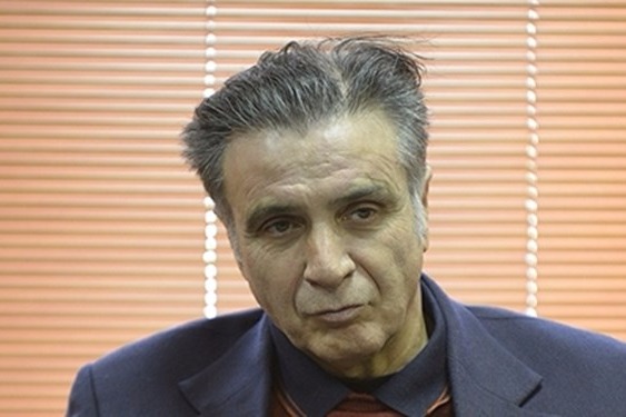 زادمهر: مدیرعامل پرسپولیس باید سریعتر انتخاب شود/ بازیکن ملیپوش نباید رقیب را تحقیر کند