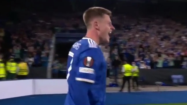 گل دوم لسترسیتی به ناپولی (بارنز)