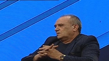 اجرای شکایت افشین پیروانی از ضیا عربشاهیی  / عربشاهی: صحبت بود ما گفتیم آن موقعیت ها به نون بربری میگفتی بیسکویت