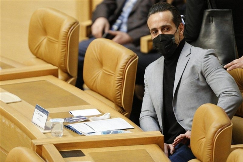 کریمی: دادکان و کاشانی بهترین گزینههای مدیرعاملی پرسپولیس هستند/ حضورم در هیات مدیره باشگاه شایعه است
