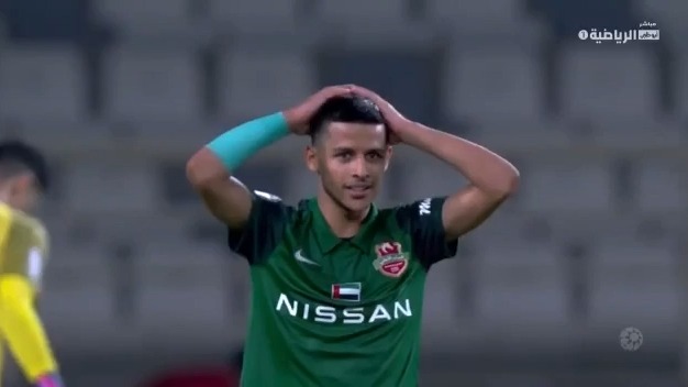 به وجد آمدن گزارشگر عرب از حرکات مهدی قایدی در بازی شباب الاهلی و الوحده