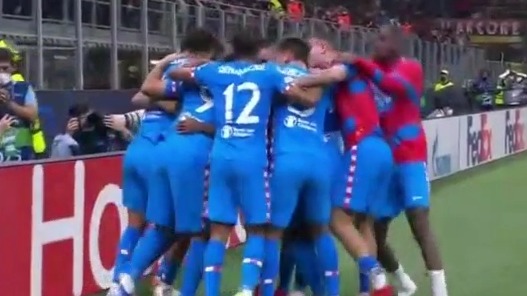 گل دوم اتلتیکو مادرید به میلان (سوارز دقیقه 96)