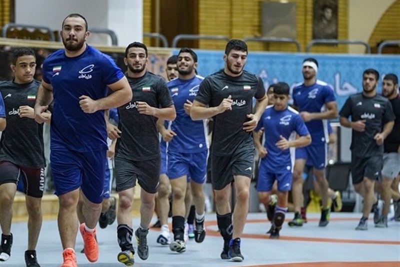 تعجب آمریکاییها از تغییرات در تیم ملی کشتی ایران/ جشن تولد یزدانی در حضور کاناداییها و ژاپنیها
