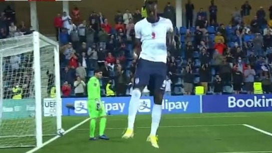 گل سوم انگلیس به آندورا (آبراهام)