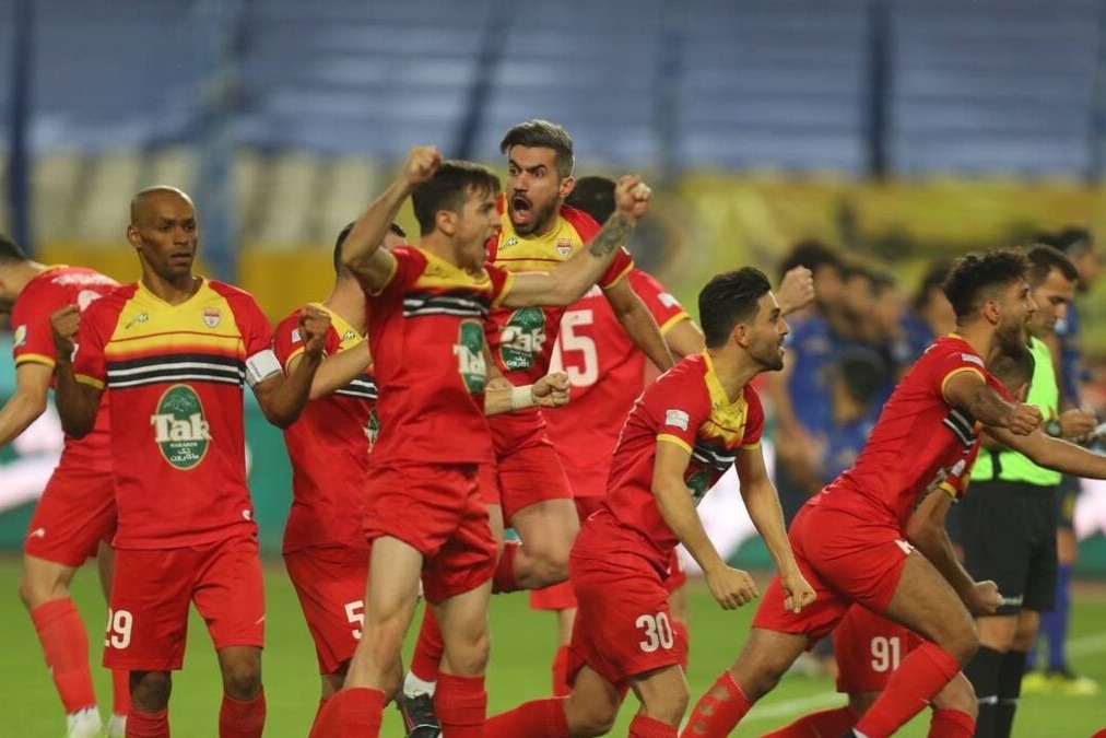 میثم سلیمانی: باز شدن پنجره فولاد چندان کمکدهنده نیست / جذب خارجیها با آگاهی باشد