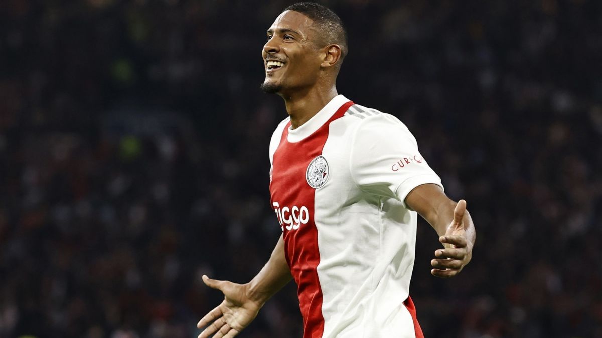 خلاصه بازی آژاکس 4-0 دورتموند