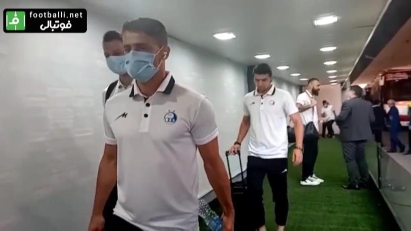 ورود کاروان استقلال و هوادار به ورزشگاه آزادی