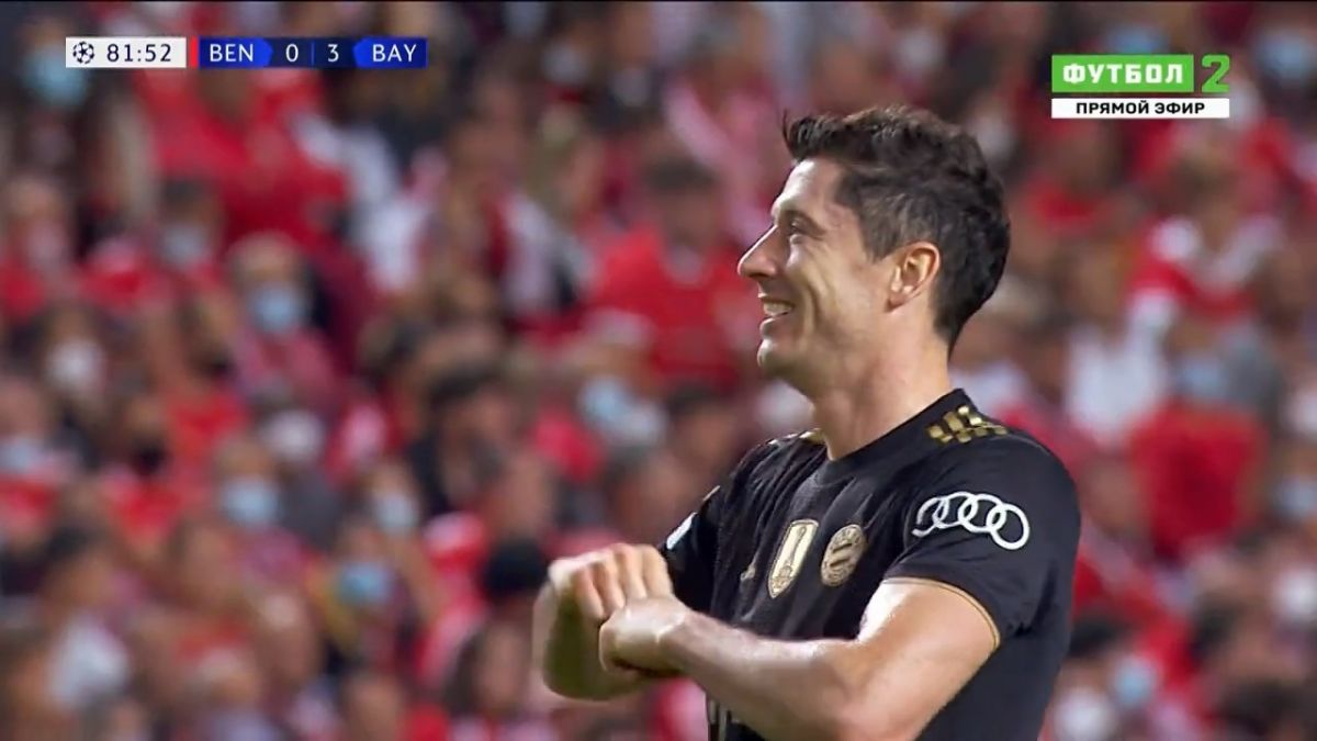 گل سوم بایرن مونیخ به بنفیکا (رابرت لواندوفسکی)