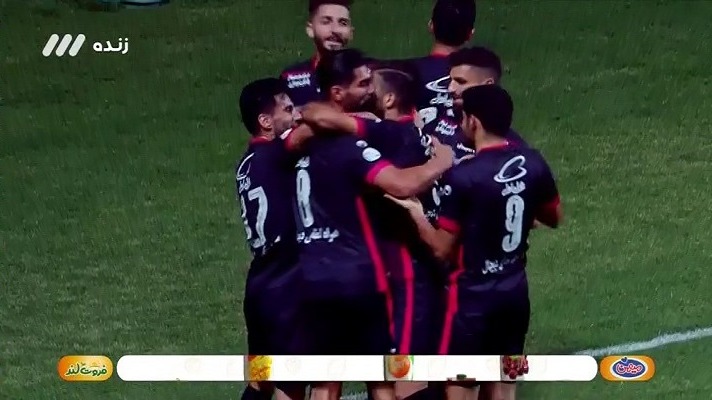 گل اول پرسپولیس به فولاد (رضا اسدی)