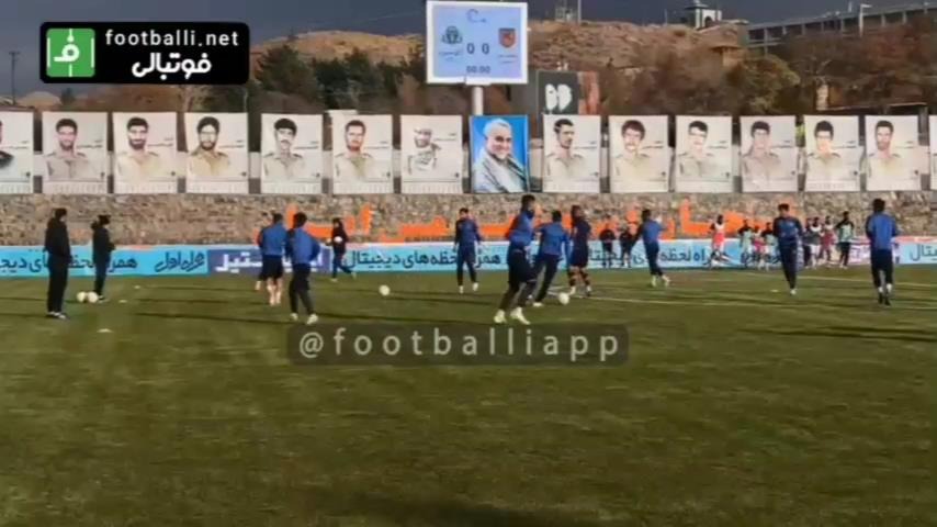 اختصاصی/ گرم کردن بازیکنان مس رفسنجان و آلومینیوم اراک پیش از بازی