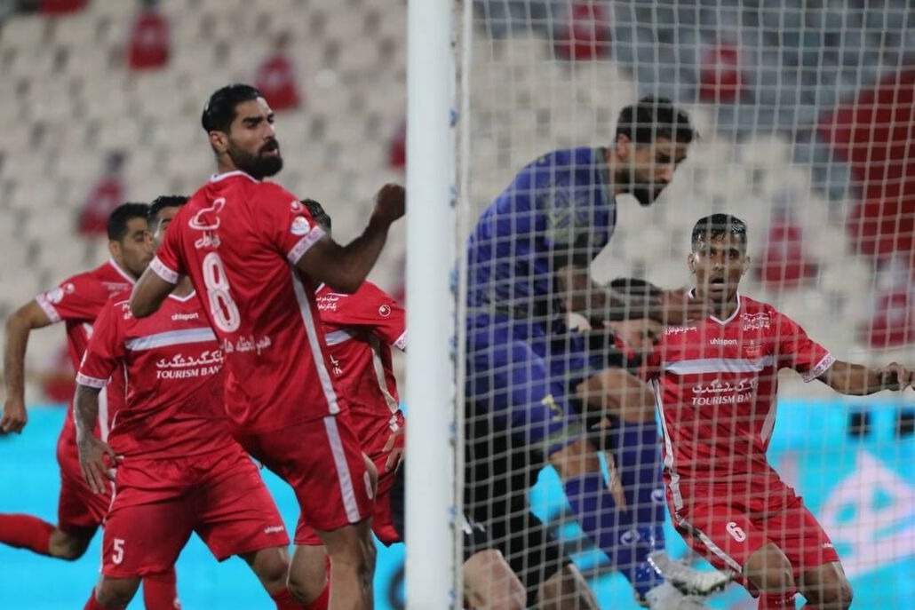 دلیل تعویض مدافع جنجالی پرسپولیس/ یحیی از یک لحظه اشتباه نگذشت