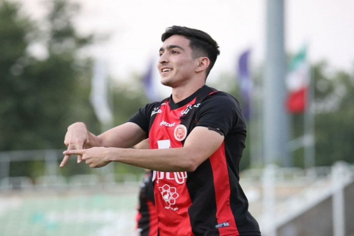 مدافع پرسپولیسی شهرخودرو مصدوم شد