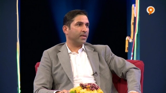 چرا در فوتبال اروپا همه تیمها طرفدار دارند اما در ایران اکثریت مردم هوادار استقلال و پرسپولیس هستند ، هاشمیان پاسخ می دهد