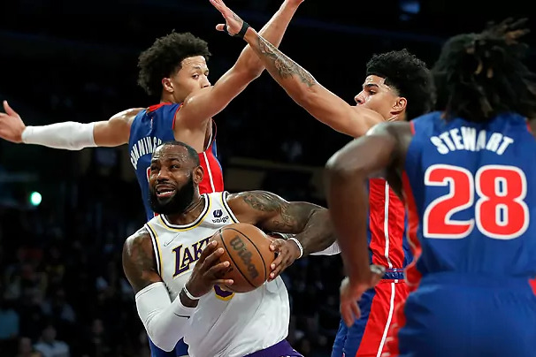 لیگ NBA| به آتش کشیدن لس آنجلس توسط کری در روز قدرتنمایی پادشاه