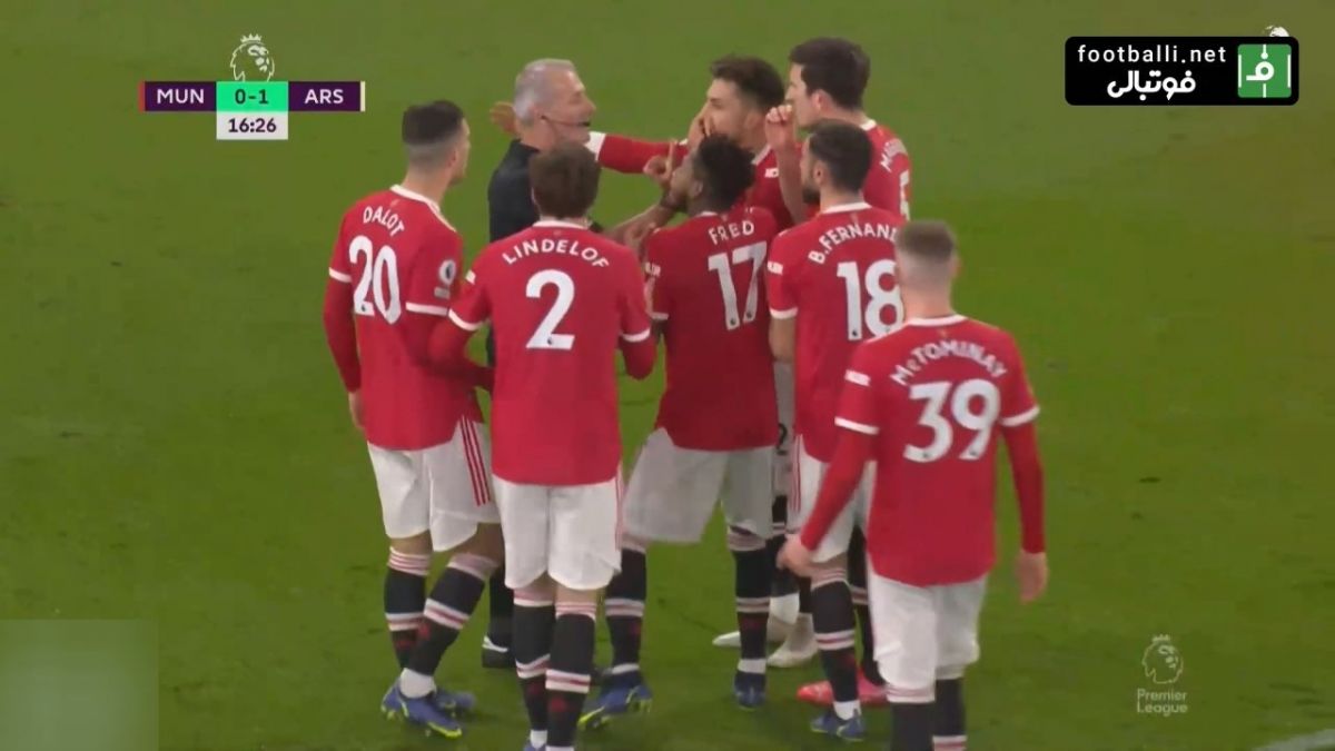 گل اول آرسنال به منچستریونایتد (گل عجیب اسمیت رو)