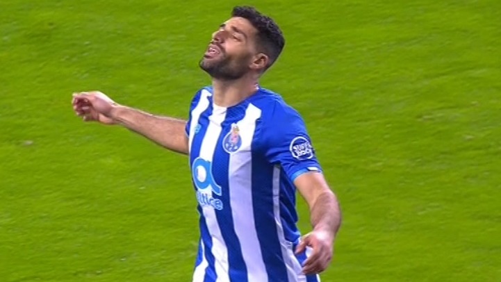 2 موقعیت عالی طارمی مقابل اتلتیکو که تبدیل به گل نشد