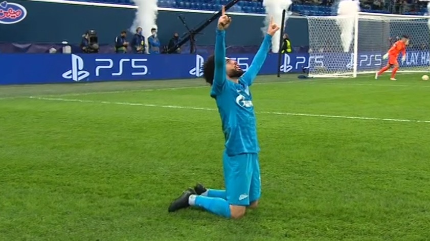 گل اول زنیت به چلسی (کلودینیو)