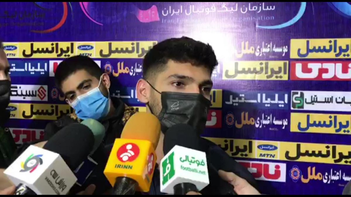 اختصاصی/ صحبتهای مهدی مهدی پور و زبیر نیک‌نفس در پایان بازی پیکان - استقلال