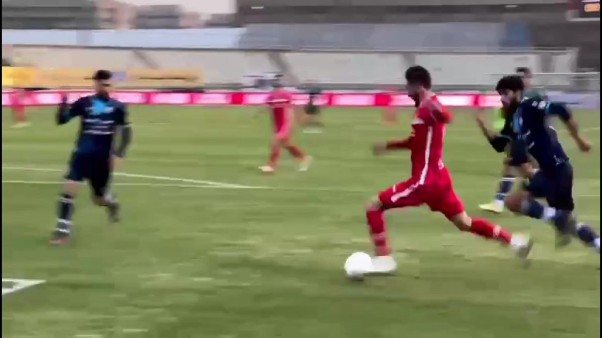 گل اول پرسپولیس به پیکان توسط مهدی عبدی از نگاه دوربین باشگاه پرسپولیس