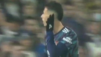 گل دوم آرسنال به لیدز (دبل مارتینلی)