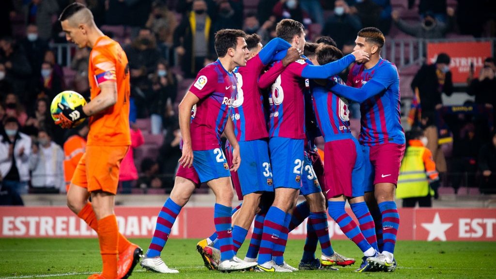 خلاصه بازی بارسلونا 3-2 الچه