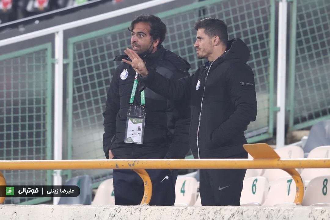 وریا در نقش مربی استقلال