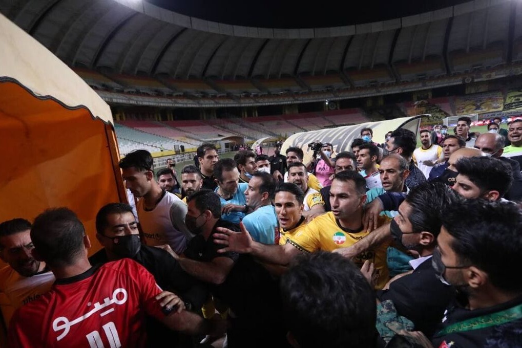 جعفرپور: توهینها را پرسپولیسیها شروع کردند که کار به اینجا رسید/ پرسپولیس با یک گل به سپاهان میبازد