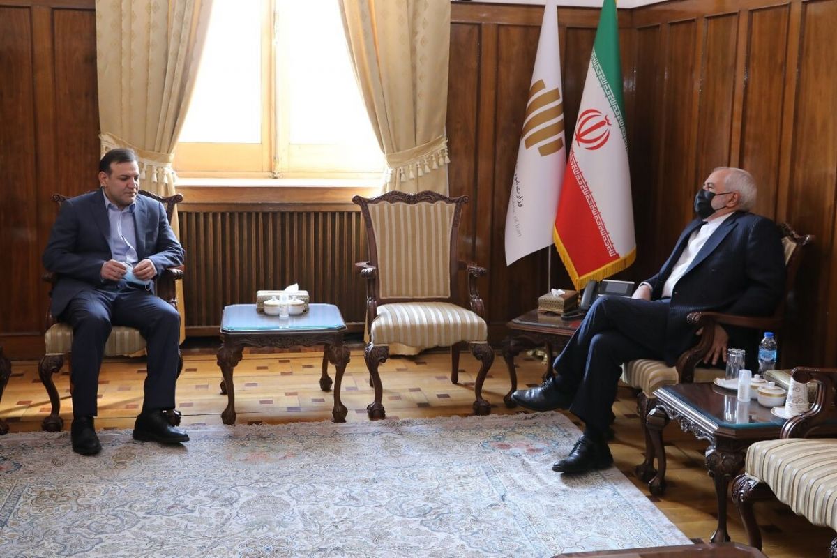 عزیزیخادم: خواهان استفاده از ظرفیتهای دیپلماسی در فوتبال هستیم