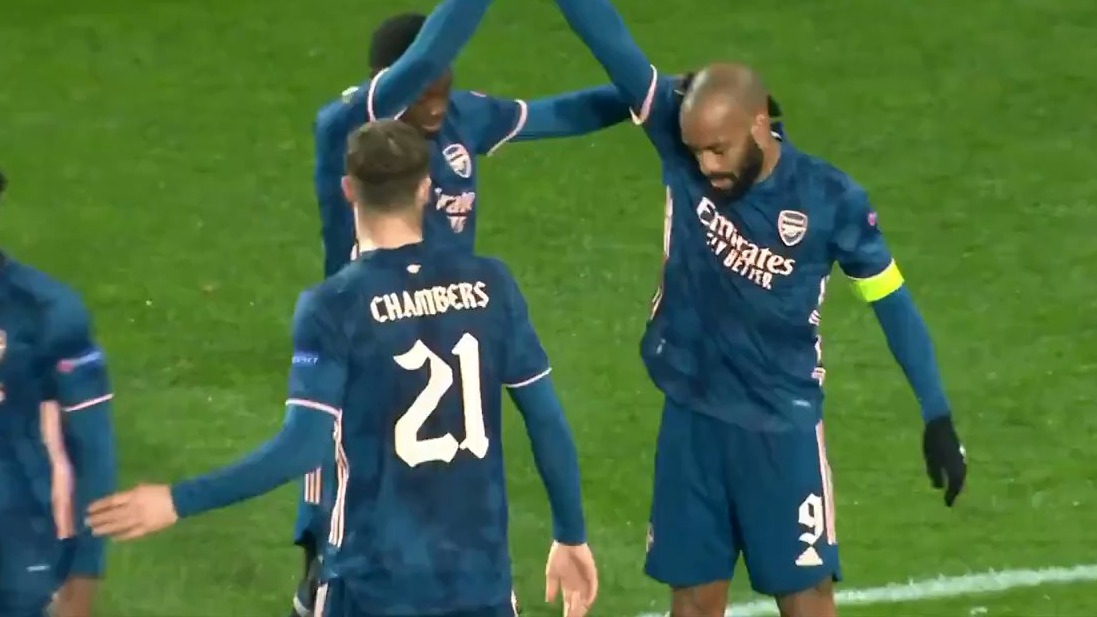 گل چهارم آرسنال به اسلاویا پراگ (دبل لاکازت)