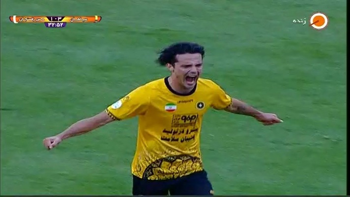 گل سوم سپاهان به مس رفسنجان (امید نورافکن)