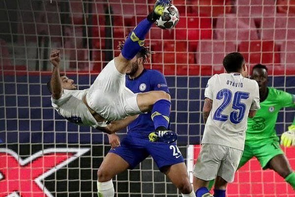 سوپرگل مهدی طارمی به چلسی گل برتر پورتو در فصل 2020-21 شد
