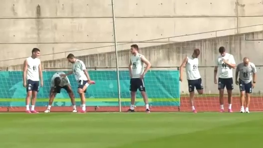 تمرینات اسپانیا برای تقابل با لهستان