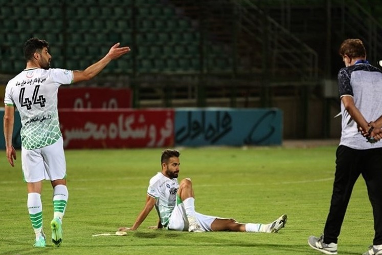 ذوبآهن در لیگ بیستم؛ گاندوی بیدندان!