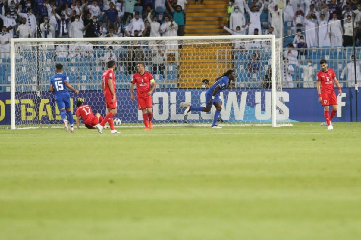 الشرق الاوسط: موج الهلال پرسپولیس را غرق کرد/ کار سختی برای صعود نداشتیم! (عکس)