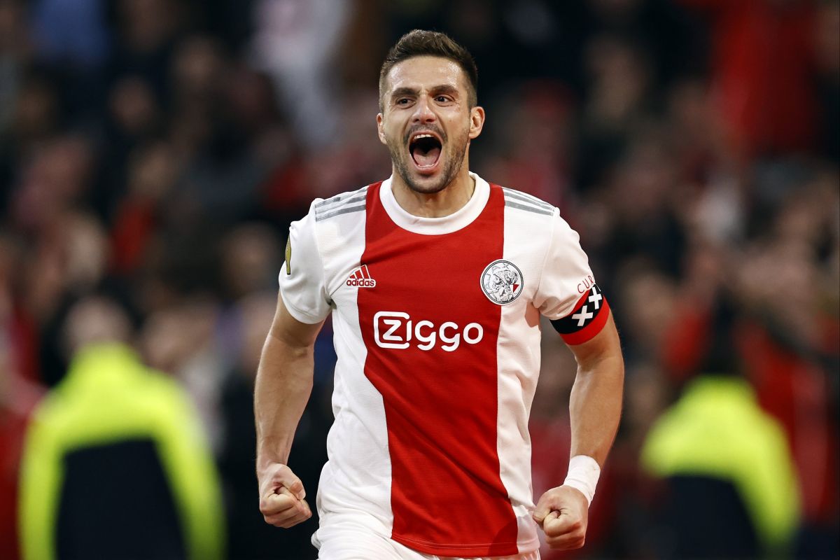 خلاصه بازی آژاکس 5-0 آیندهوون