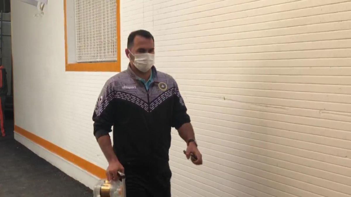 اختصاصی/ ورود کاروان سپاهان به ورزشگاه حافظیه برای بازی با فجرسپاسی