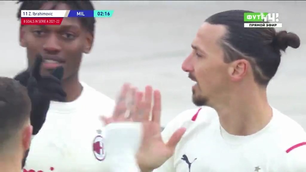 گل اول میلان به ونتزیا (زلاتان ابراهیموویچ)