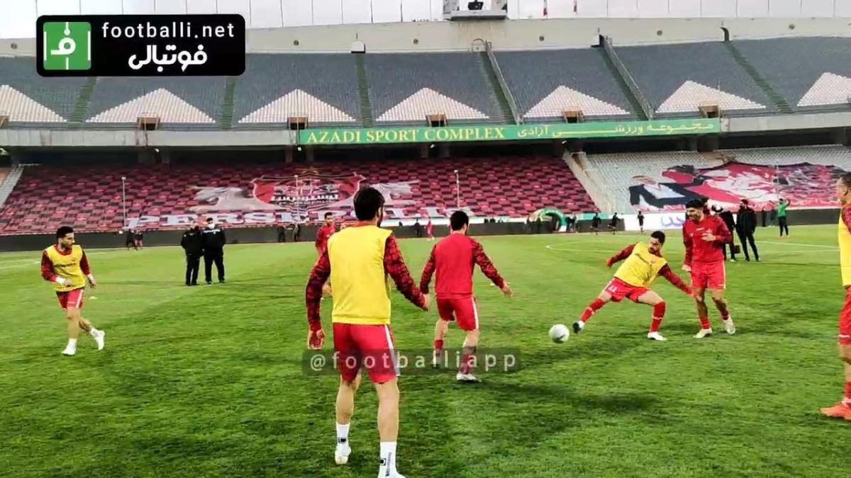 اختصاصی. گرم کردن بازیکنان پرسپولیس پیش از بازی با فجرسپاسی