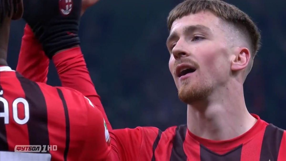 گل سوم میلان به جنووا (الکسیس سالماکرس)