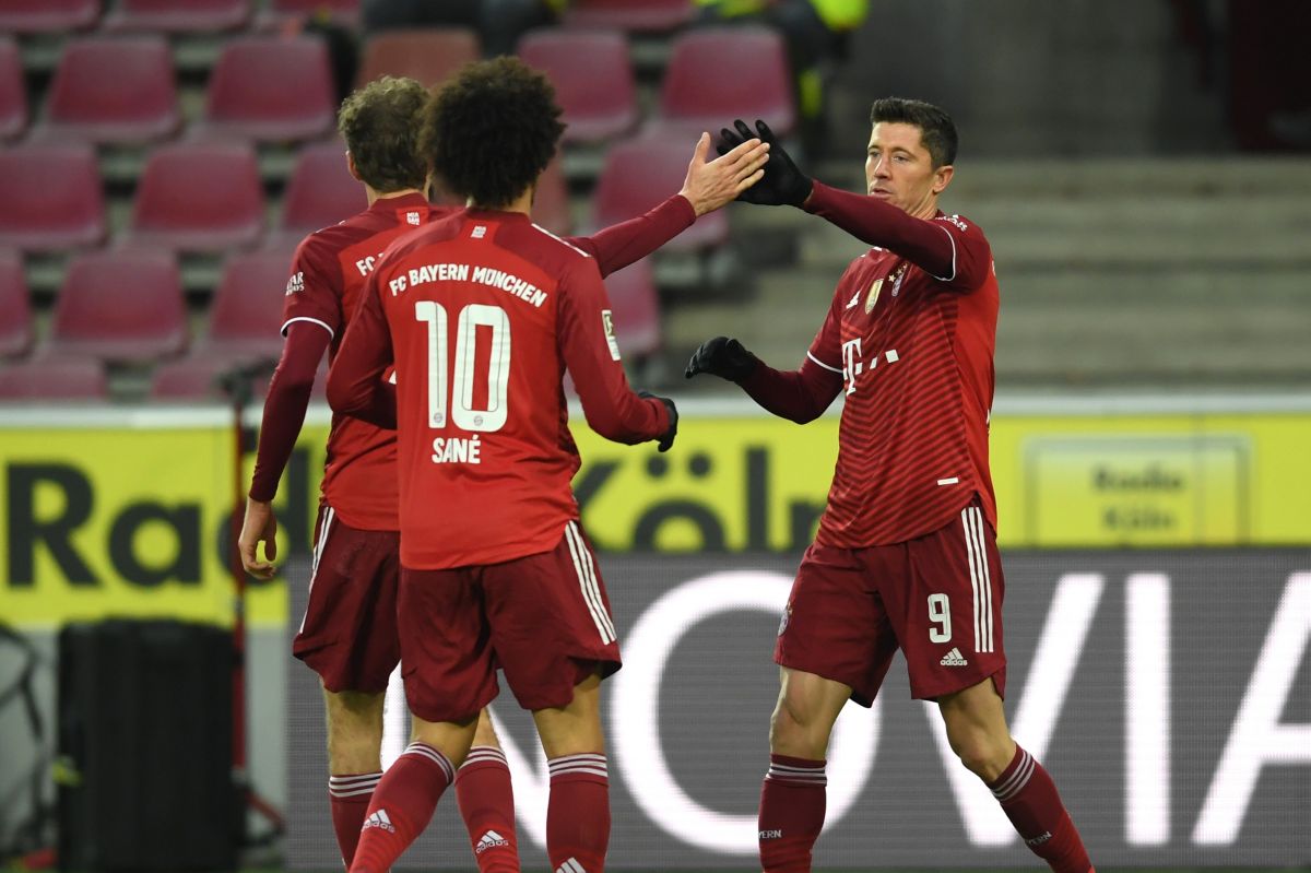 خلاصه بازی کلن 0-4 بایرن مونیخ (هتتریک لواندوفسکی)