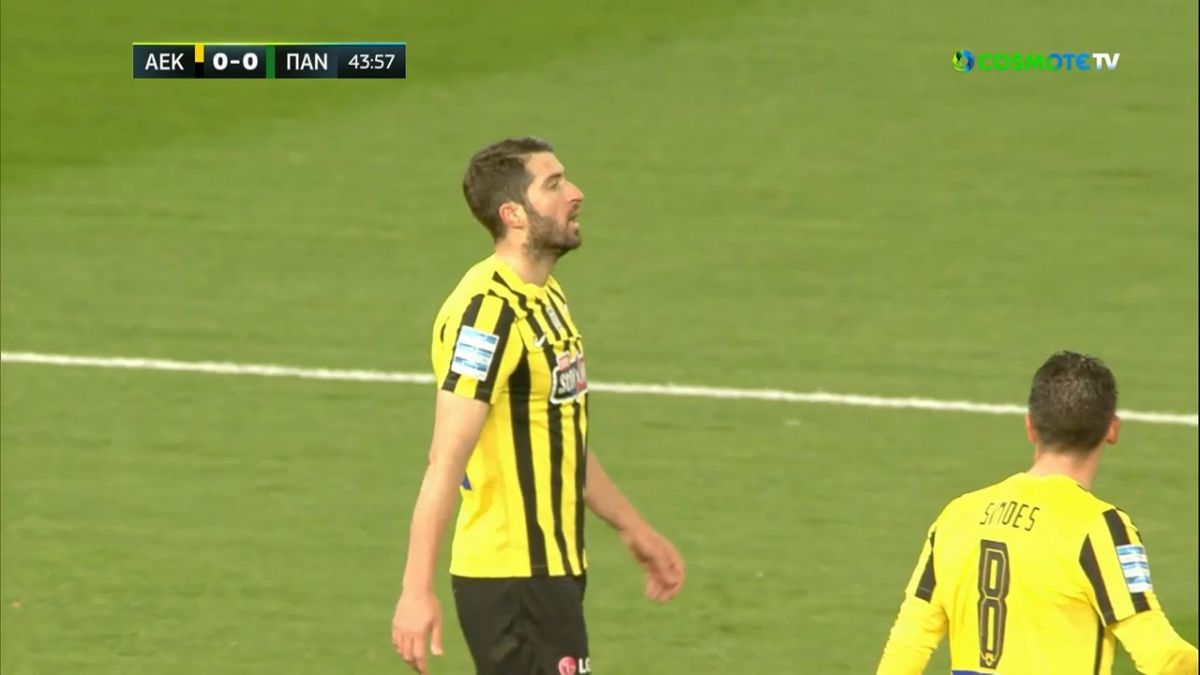 گل اول آ ا ک به پانتولیکوس (کریم انصاری فرد)