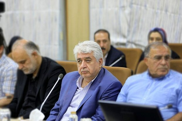 شمس: دایی برای بازی با رئیس فیفا دعوت میشود/ تشکیل تیم فوتسال امید