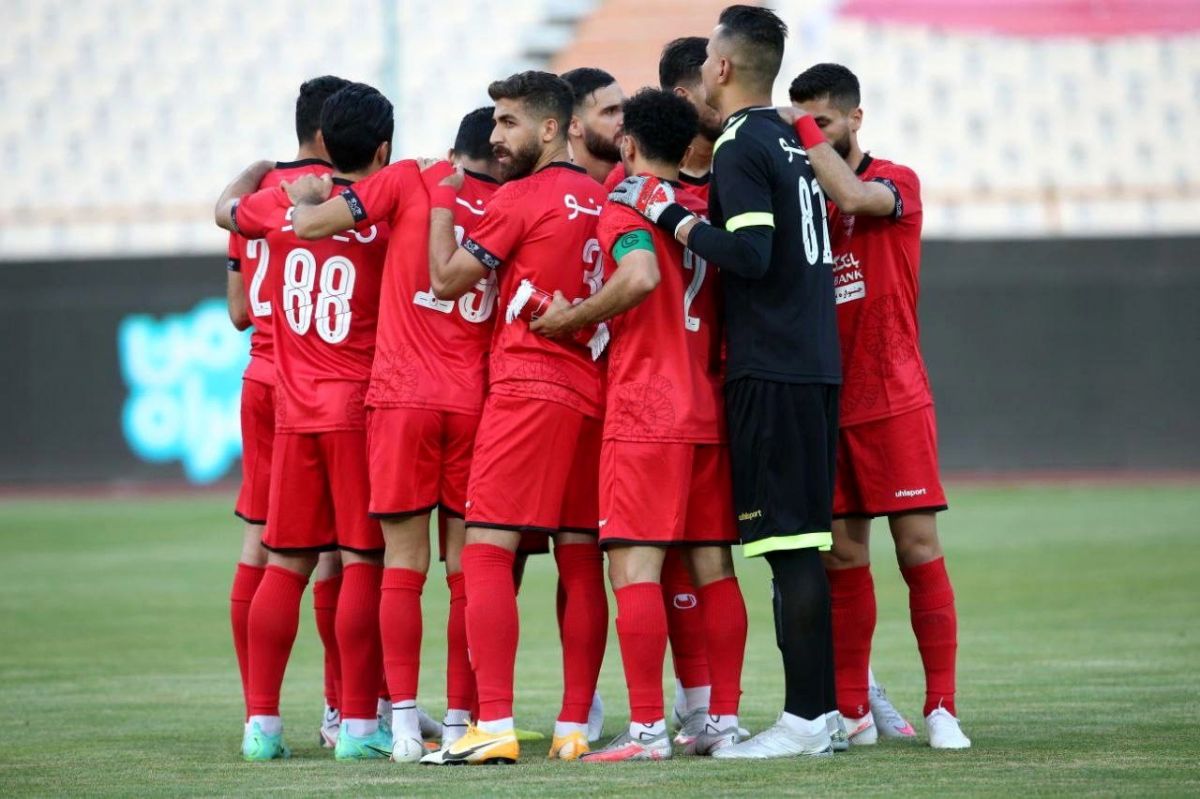 گزارش فارس/ انفعال پرسپولیس با نامه‌های بی‌‌ثمر و بازارگرمی یک لژیونر/ سرخ‌پوشان در برزخ نقل و انتقالات