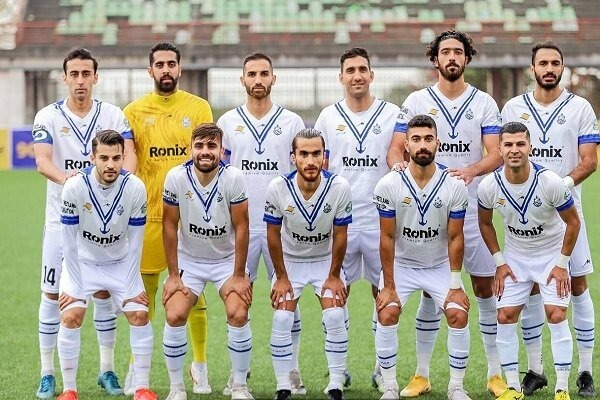حاشیه بازی ویستاتوربین و ملوان| اخراج یکی از اعضای کادرفنی تیم تهرانی